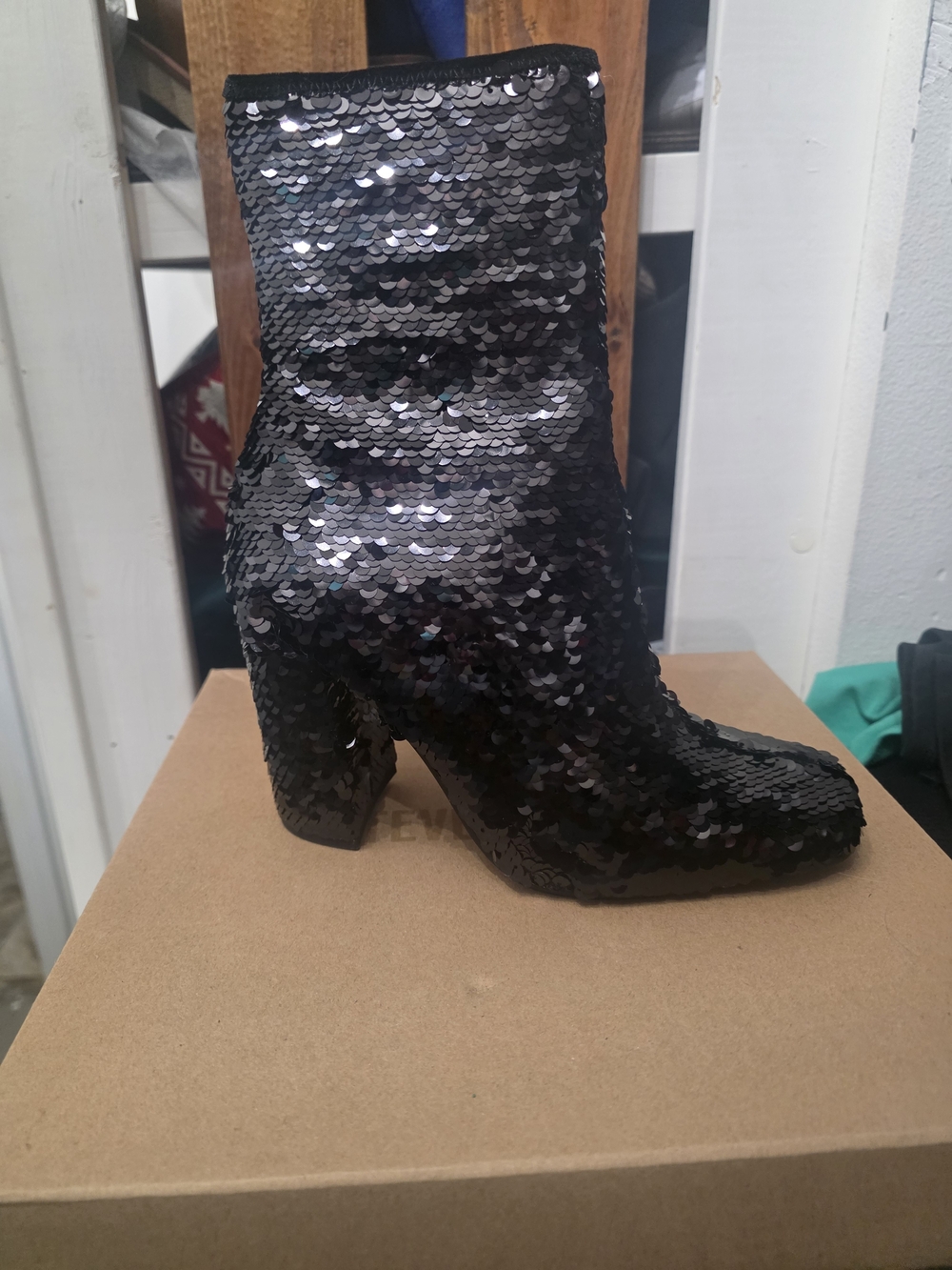 Steve Madden Black Sequin Block Heel Ankle Boots Lyden Sz 7